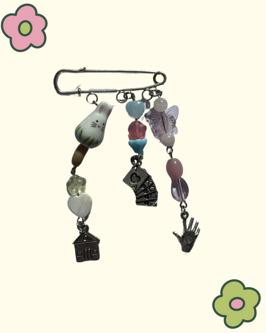harry disco safety pin